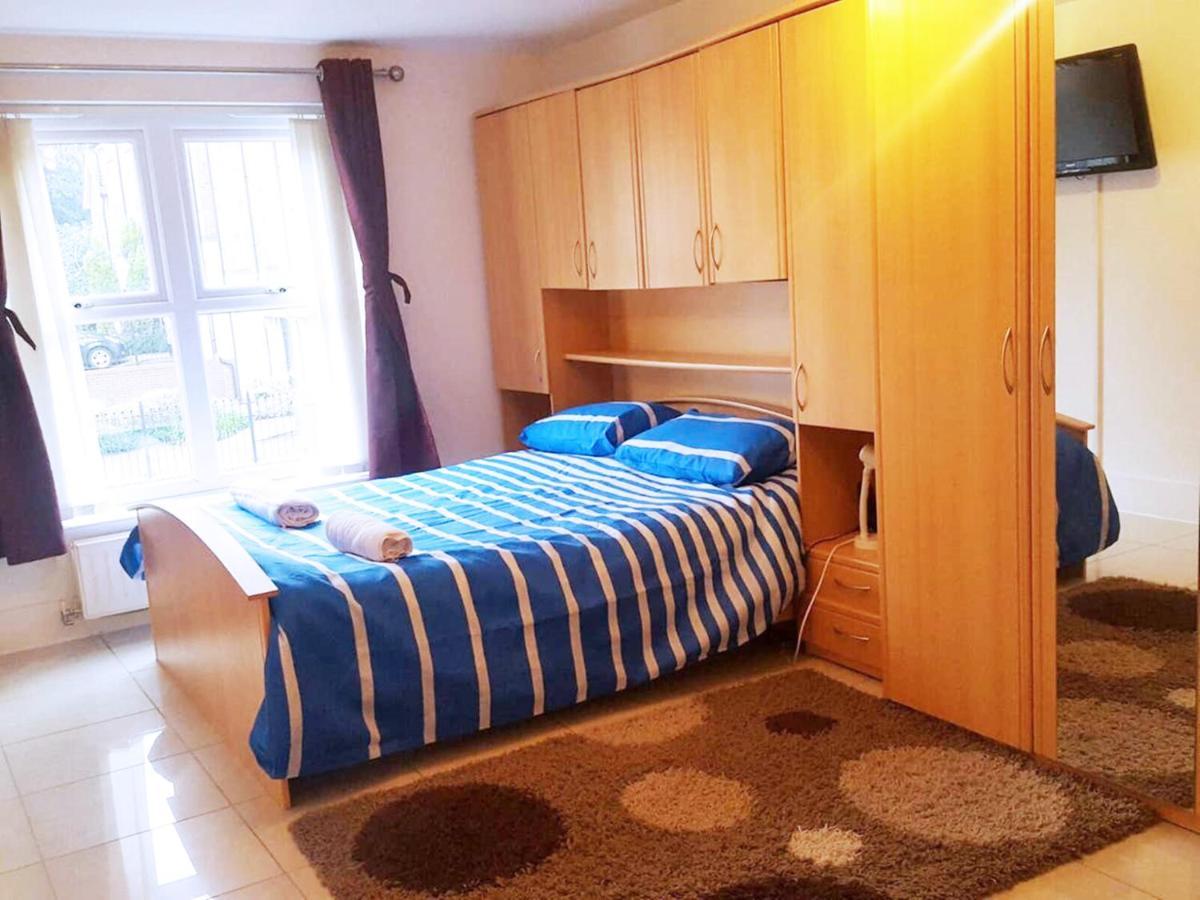 Hidden Gem Apartment Manchester Bagian luar foto